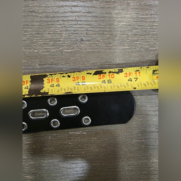 Vtg Mudd Black Leather Silver Rivet Punk Rock Emo Goth Belt XL 46'L - Picture 4 of 13